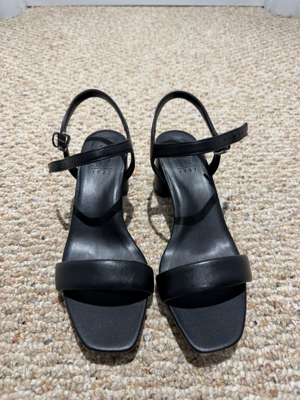 Naturalizer sandals - Picture 4 of 6